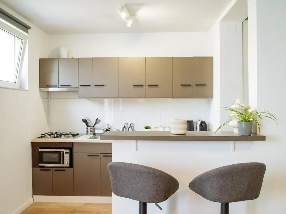 Angel - Old Town Centre Apartment Bucharest